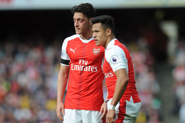 Chuyển động tại Arsenal: Nguy cơ mất trắng Ozil; rao bán Sanchez trong tháng Giêng - Bóng Đá