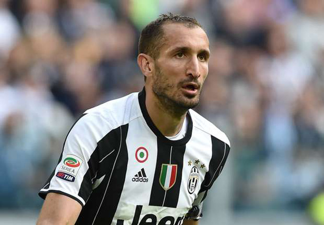 Giorgio Chiellini đau đớn nhớ lại 2 thất bại trước Barcelona và Real Madrid