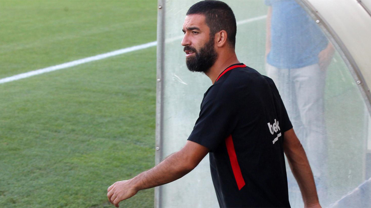 Ảnh bài viết NÓNG: Arda Turan bị tẩy chay tại Barca?