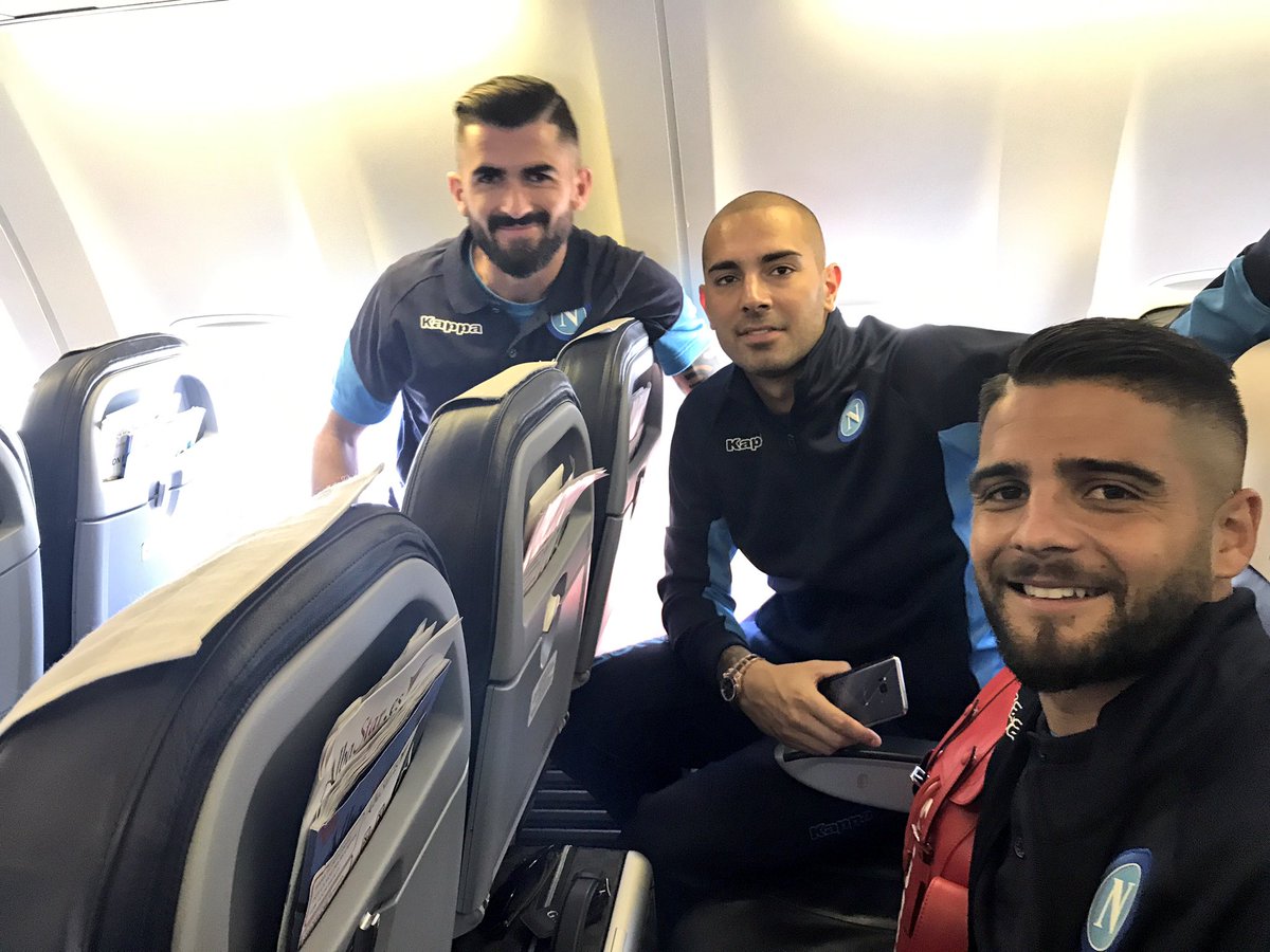 Napoli đến Manchester - Bóng Đá