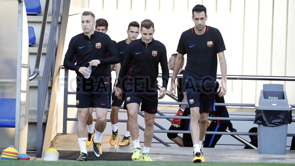 Ảnh bài viết Mặc căng thẳng chính trị, Barca vẫn dồn sức cho trận chiến với Bilbao