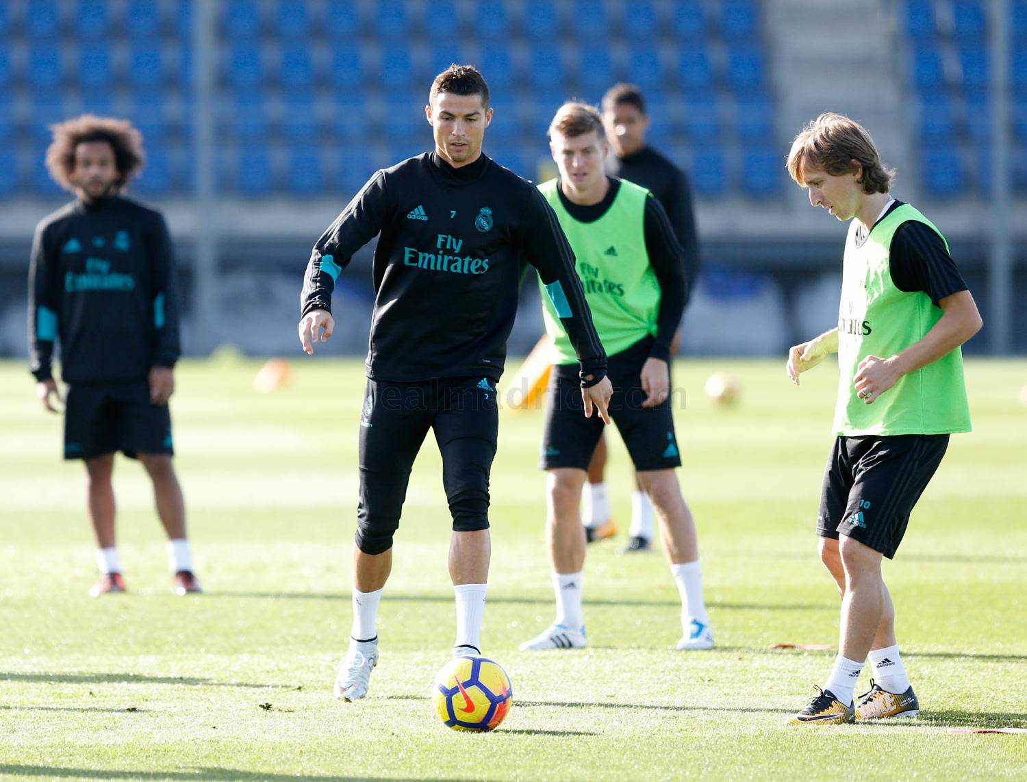 Ảnh bài viết Ronaldo và Gareth Bale trở lại tập luyện