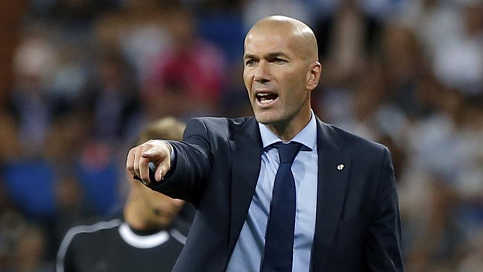 Ảnh bài viết Zinedine Zidane tự mãn trong vỏ bọc trầm lắng