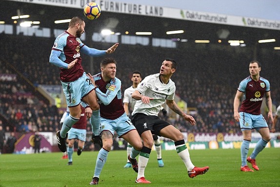 TRỰC TIẾP Burnley 1-2 Liverpool: Bàn thắng vàng (Kết thúc)