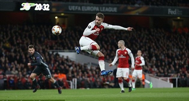 Tổng hợp lượt đi Tứ kết Europa League: Arsenal, Atletico đặt vé vào Bán kết