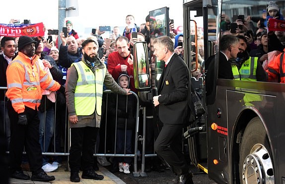 TRỰC TIẾP Cardiff City vs Man Utd: Pogba đá chính (Đội hình ra sân) - Bóng Đá