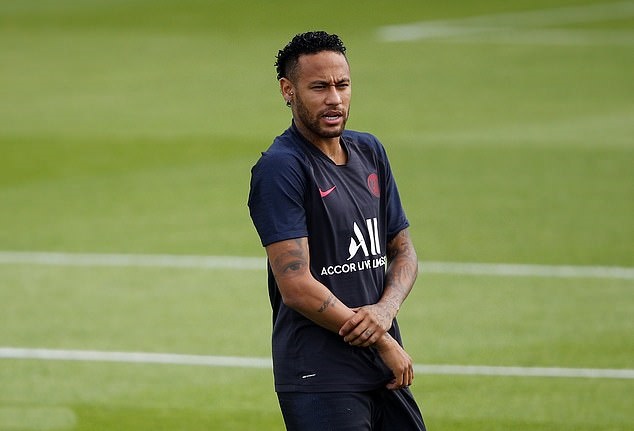 Neymar chấp nhận giảm lương - Bóng Đá