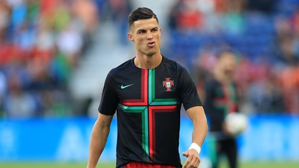 Ronaldo không hiểu tại sao Bruno Fernandes chưa rời Lísbon - Bóng Đá