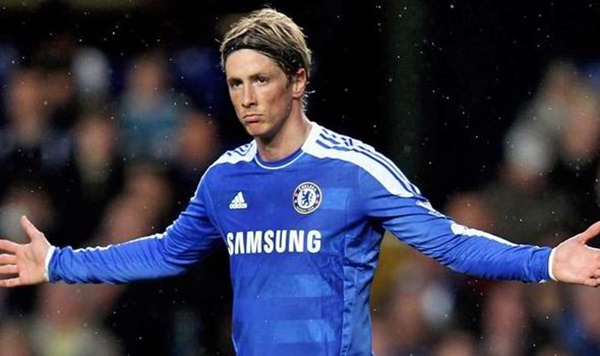 PETER CROUCH: Sanchez giống Fernando Torres - Bóng Đá