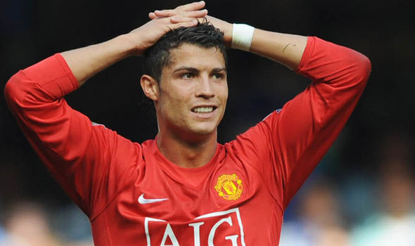 5 lần Ronaldo giận dữ vì bị thay ra - Bóng Đá