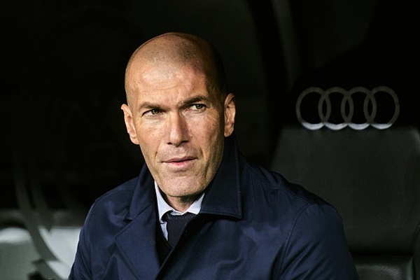 Zidane bán 5 cầu thủ - Bóng Đá