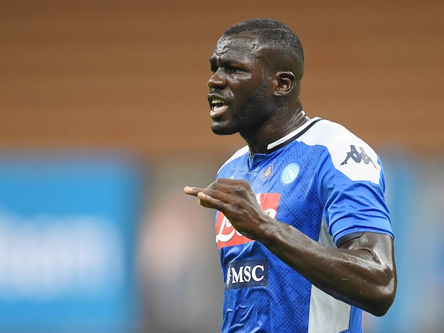 Người đại diện của Koulibaly xuất hiện tại Manchester - Bóng Đá