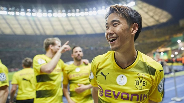 Shinji Kagawa bị cắt hợp đồng - Bóng Đá