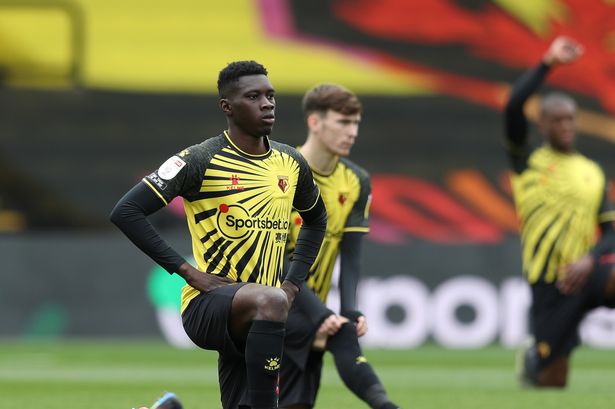 Ismaila Sarr không thể dự vòng bảng Champions League - Bóng Đá