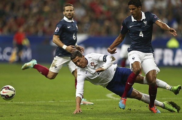 ronaldo và những lần đối đầu với đội tuyển Pháp - Bóng Đá