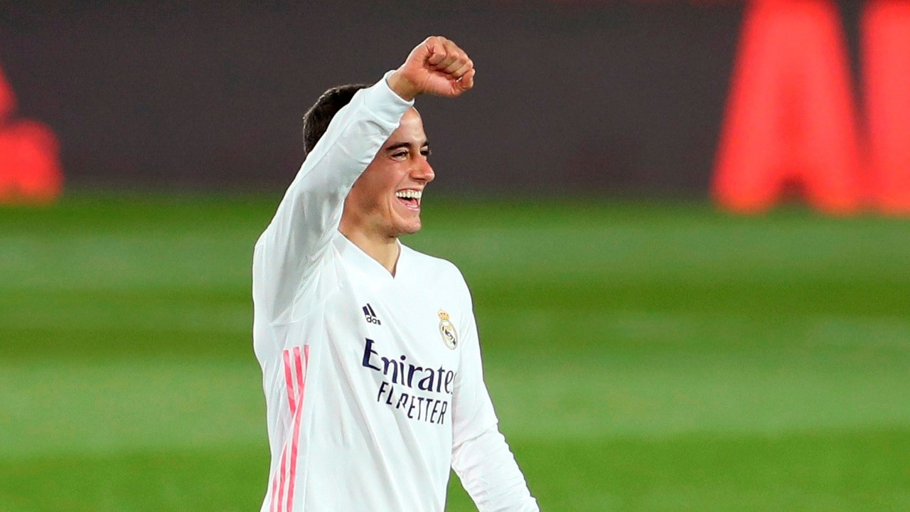 lucas vazquez từ chối gia hạn - Bóng Đá