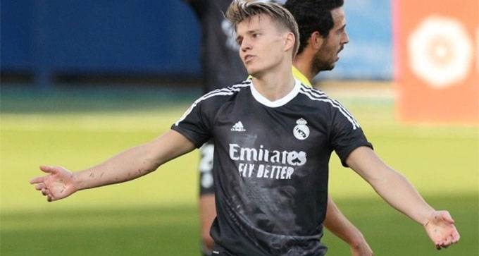 Martin Odegaard sắp sửa gia nhập Arsenal.