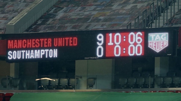 Manchester United boss Ole Gunnar Solskjaer needs a time machine after Southampton win - Bóng Đá