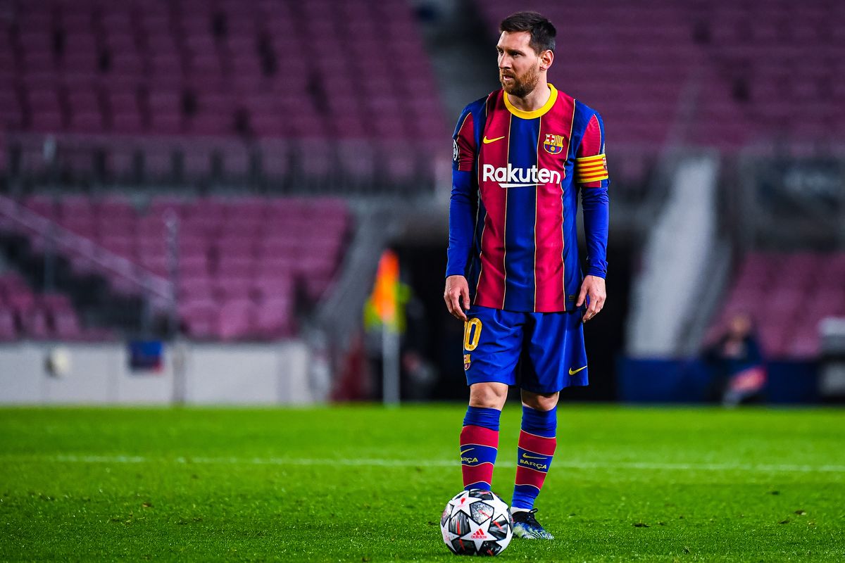 Lionel Messi's father travels to Barcelona to finally enter contract negotiations - Bóng Đá