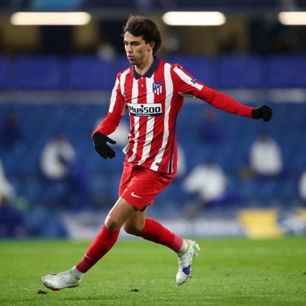 2. Joao Felix (Benfica đến Atletico Madrid) - 113 triệu bảng: Sau một mùa giải hòa nhập, giờ đây Felix đã là nhân tố chủ chốt trên hàng công.