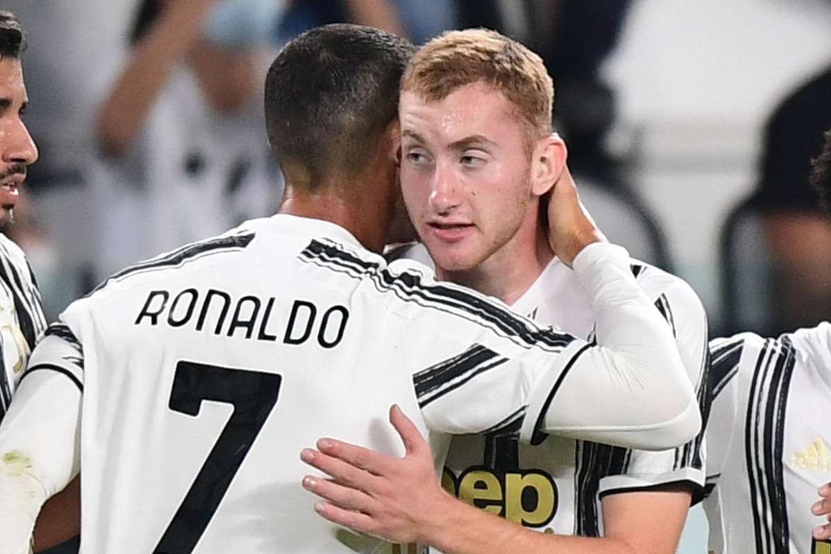 Man Utd 'enquire' about Juventus player they 'like the most' amid Cristiano Ronaldo talk - Bóng Đá