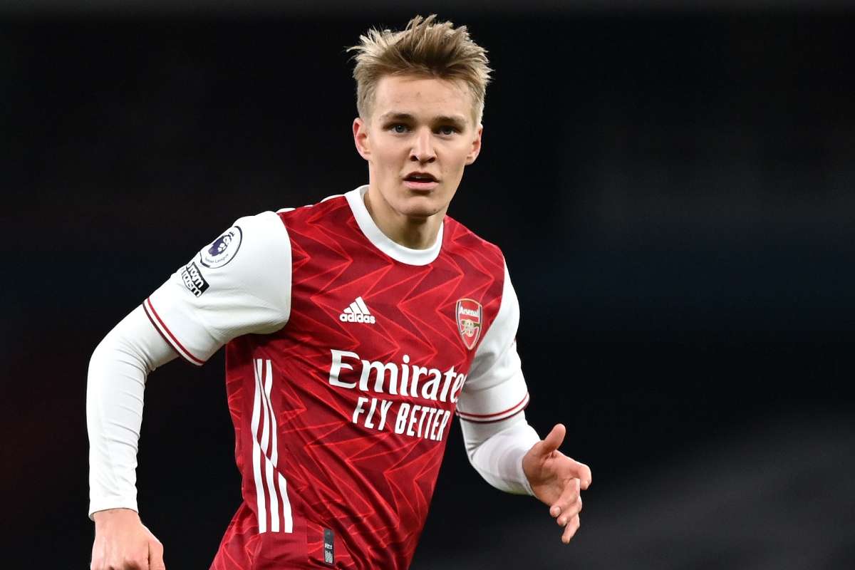 Arsenal have two options to replace Martin Odegaard if Zinedine Zidane leaves Real Madrid - Bóng Đá