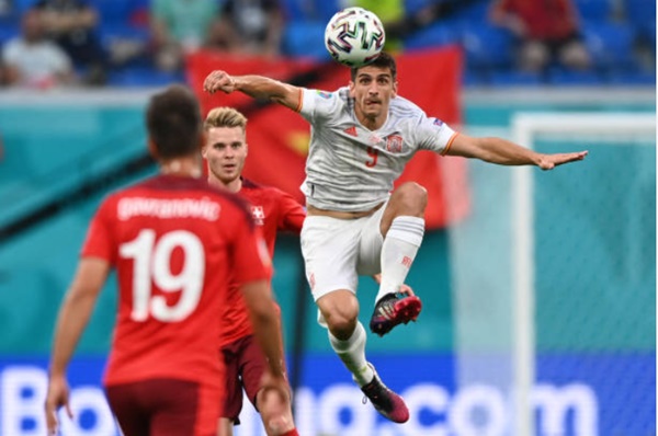 Moreno bỏ lỡ nhiều cơ hội ngon ăn.