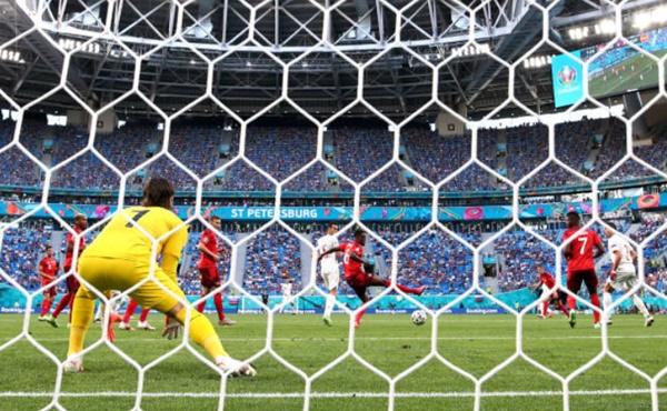 Số bàn thắng phản lưới ở EURO 2020 lên đến con số 10.