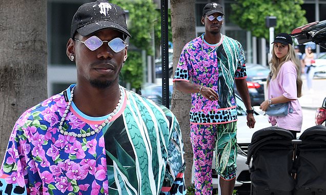 Manchester United footballer Paul Pogba stands out in bold floral co-ord as he takes wife Maria shopping in Miami - Bóng Đá