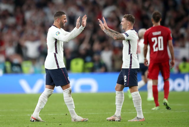 Kyle Walker: 'We will give everything to knock that last door down' - Bóng Đá