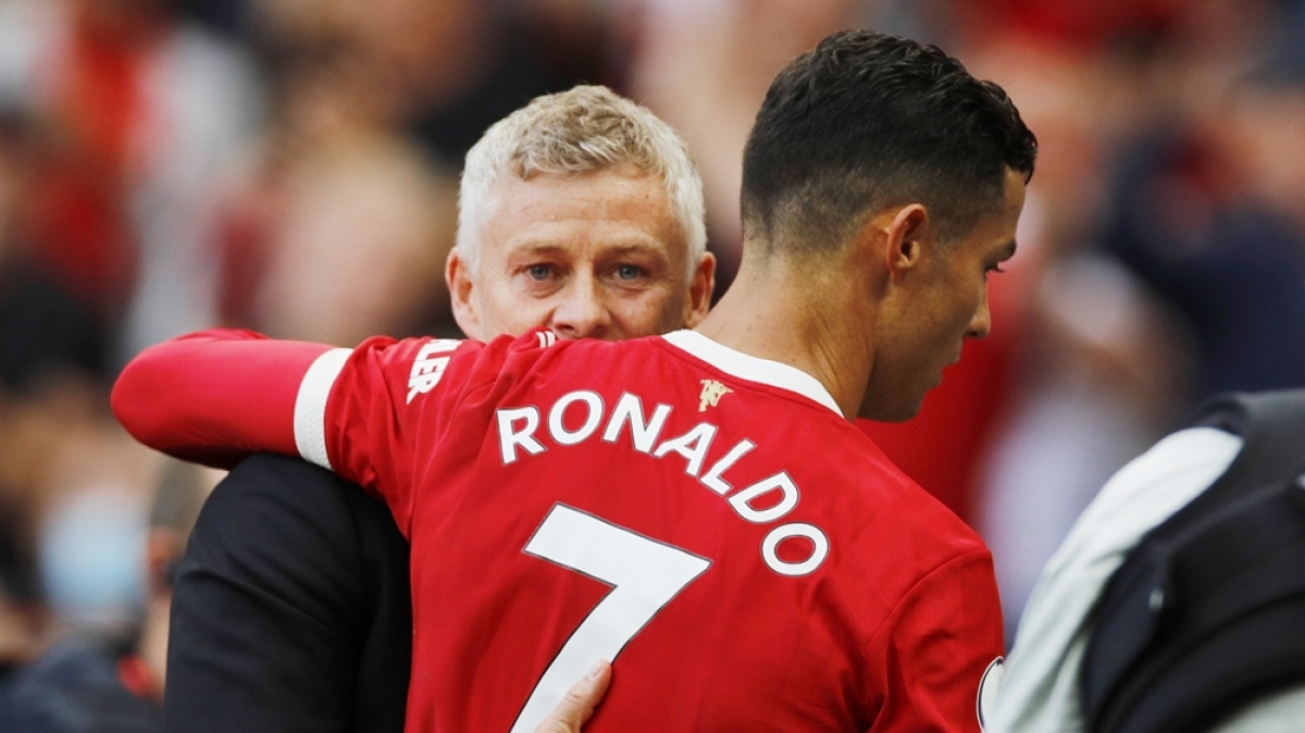 ‘He’s got to’: Rio Ferdinand sends stark warning to Man United boss Ole Gunnar Solskjaer - Bóng Đá