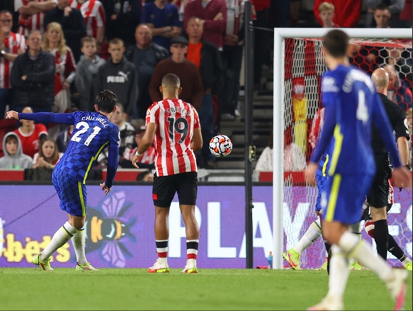 Siêu phẩm của Ben Chilwell.