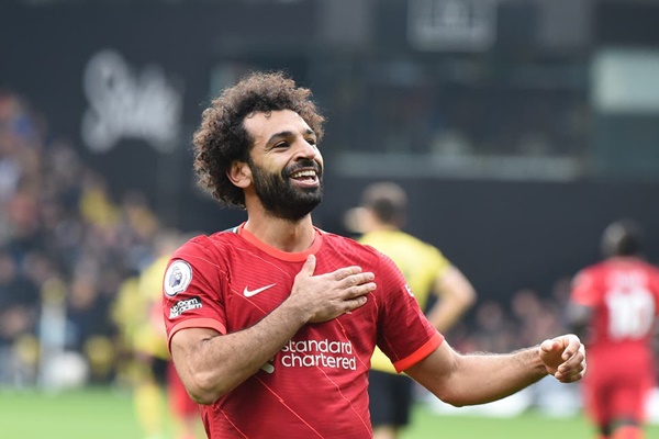 Tiền đạo phải - Mohamed Salah: Ngôi sao người Ai Cập đang có phong độ rất cao kể từ đầu mùa.