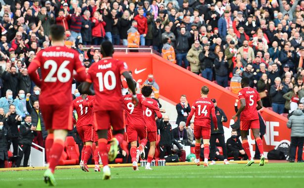 Liverpool fans still brutally mocking Man Utd during match with Brighton - Bóng Đá