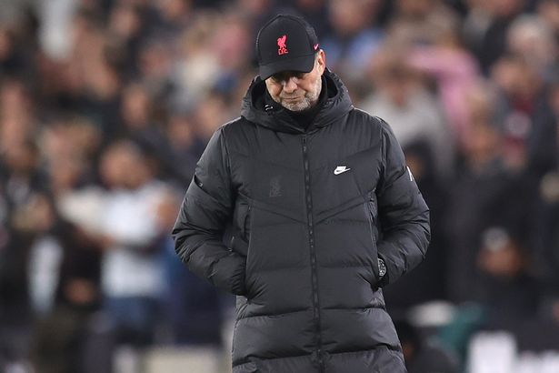 Klopp đau đầu vì cơn bão chấn thương.