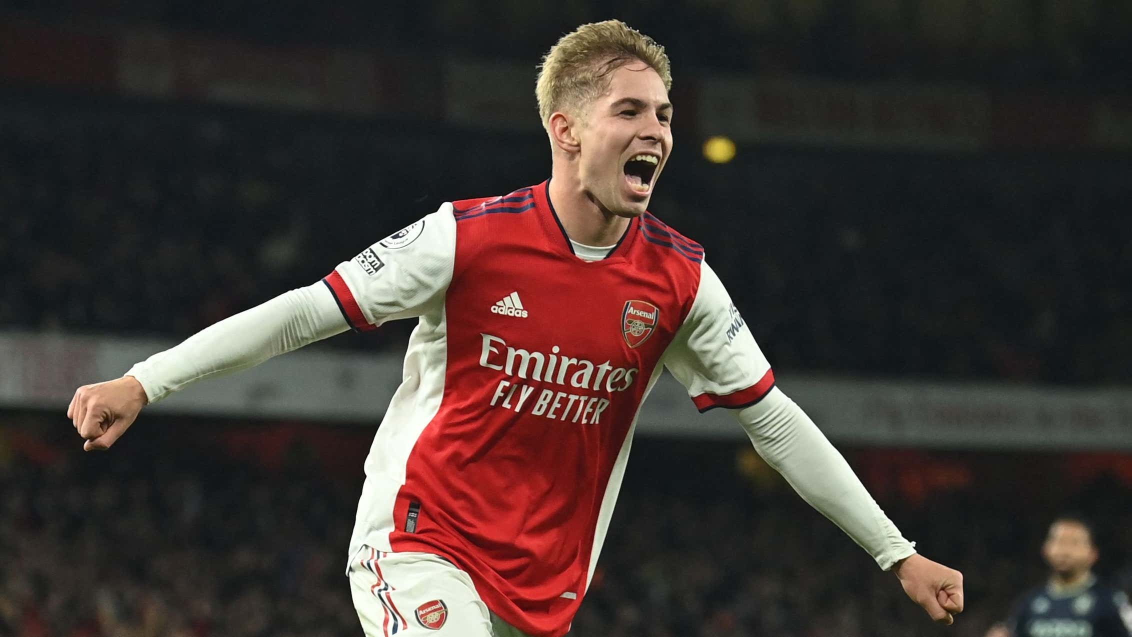 Emile Smith-Rowe đang tỏa sáng rực rỡ tại Arsenal.