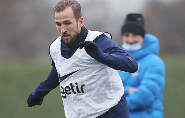 Harry Kane đã nổ súng dưới thời Conte, nhưng là ở đấu trường Europa Conference League. Tuyển thủ Tam Sư đã sa sút ở mùa giải năm nay khi chỉ mới có 1 bàn và 1 kiến tạo tại Premier League.