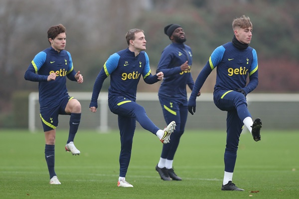 Phong độ của Gà trống kể từ khi Antonio Conte lên nắm quyền là khá ấn tượng. Họ bất bại trong 4 trận đầu tiên do Conte dẫn dắt tại Premier League.