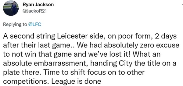 'The league is DONE': Liverpool fans concede the Premier League title to Man City after 'embarrassing' defeat to a second-string Leicester  - Bóng Đá