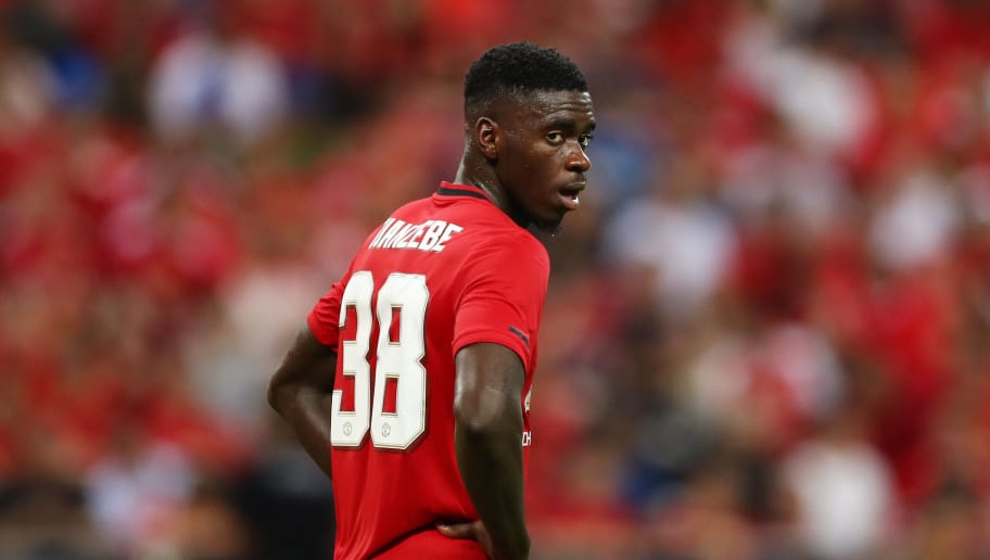 Romano:Manchester United want €1m for Axel Tuanzebe loan to Napoli - Bóng Đá