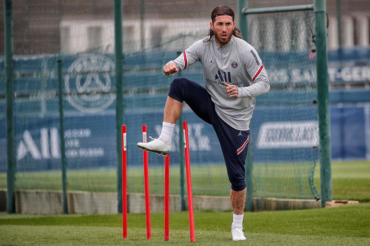 PSG confirm Sergio Ramos will MISS Champions League clash against his former side Real Madrid  - Bóng Đá