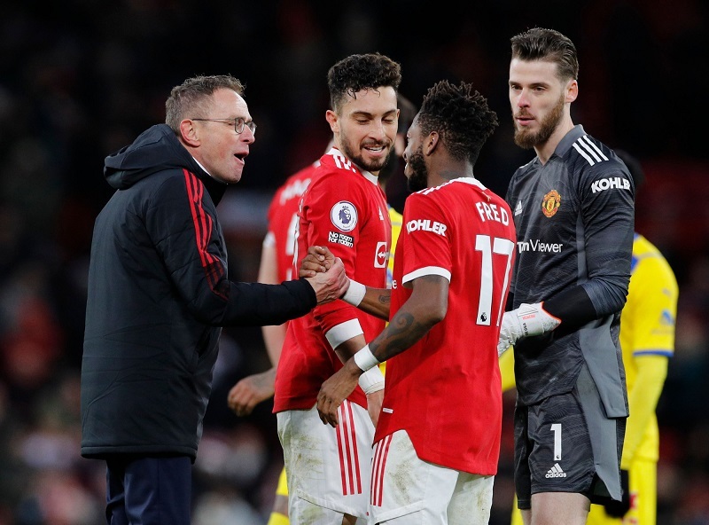 Fred backs up Marcus Rashford amid claims of Man Utd dressing room divide - Bóng Đá