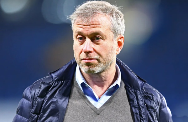 Roman Abramovich 'has not put Chelsea up for sale' - Bóng Đá