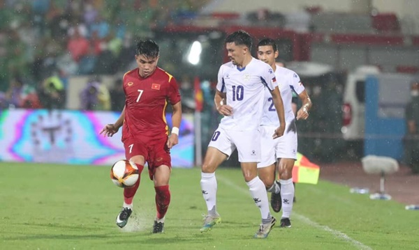 TRỰC TIẾP U23 Việt Nam 0-0 U23 Philippines: Tiến Linh bỏ lỡ cơ hội (H2) - Bóng Đá