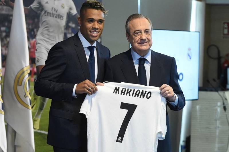 Người thừa kế áo số 7 của Ronaldo đòi rời Real Madrid