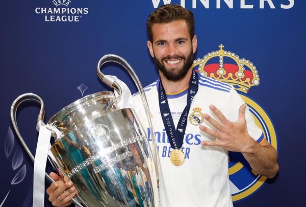 CHELSEA INTERESTED IN NACHO FERNANDEZ - Bóng Đá