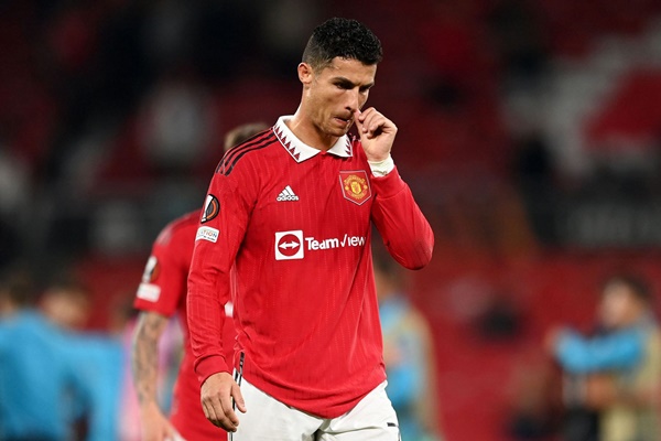 Manchester United stars convinced Cristiano Ronaldo is already plotting January move away from Old Trafford - Bóng Đá