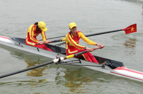 Rowing Việt Nam đang có màn ra mắt rất ấn tượng.
