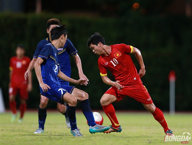 U23 Việt Nam thất bại 1-3 trước U23 Thái Lan. Ảnh: Quang Thắng.