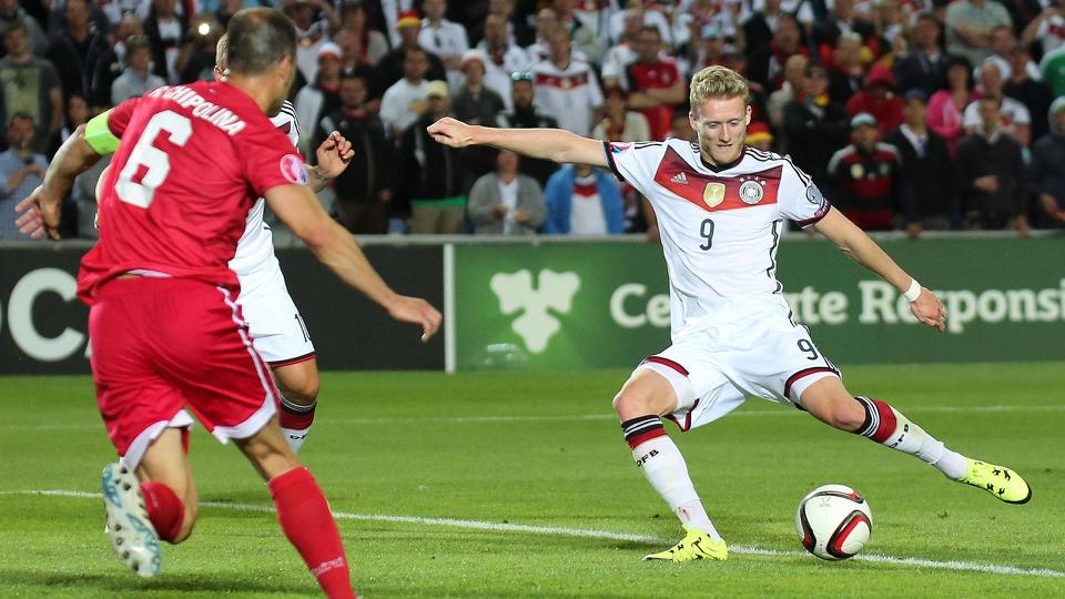 Andre Schurrle lập hat-trick giúp tuyển Đức thắng đậm Gibraltar. Ảnh: Internet.